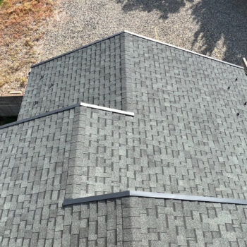 新潟市西区五十嵐西 W様邸：雨漏り修理・屋根揚げ替え